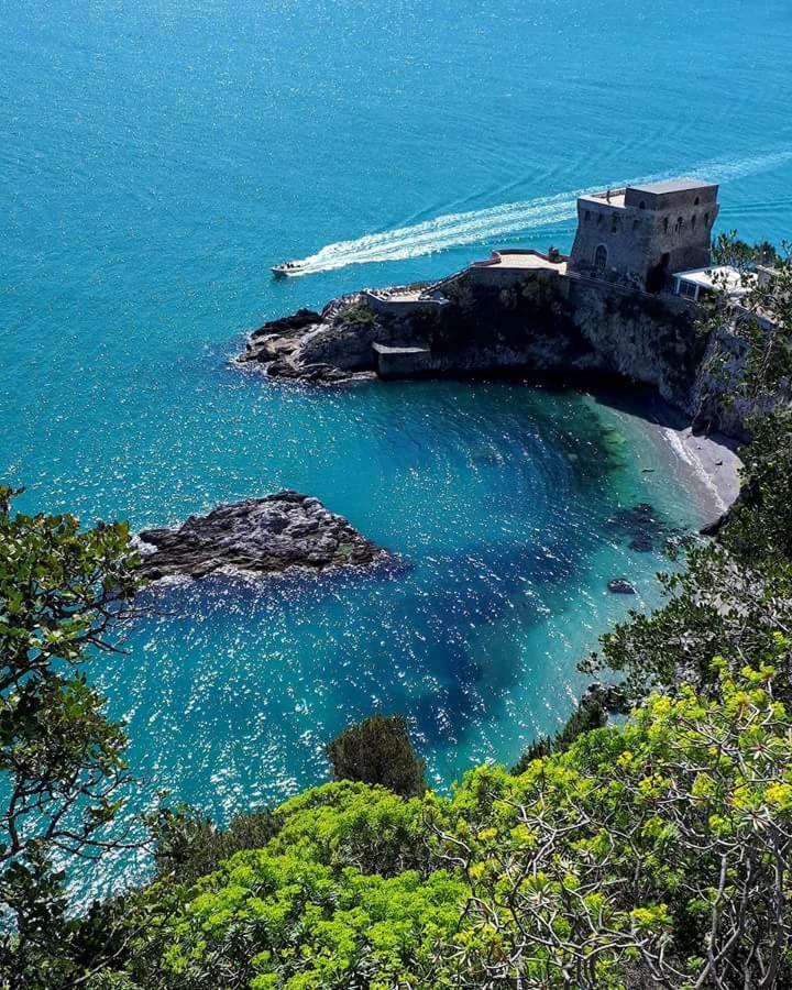 Bed and Breakfast Sentiero Di Costiera Виетри Экстерьер фото